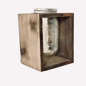Handmade Rustic Wedding Table Decor no mason jar